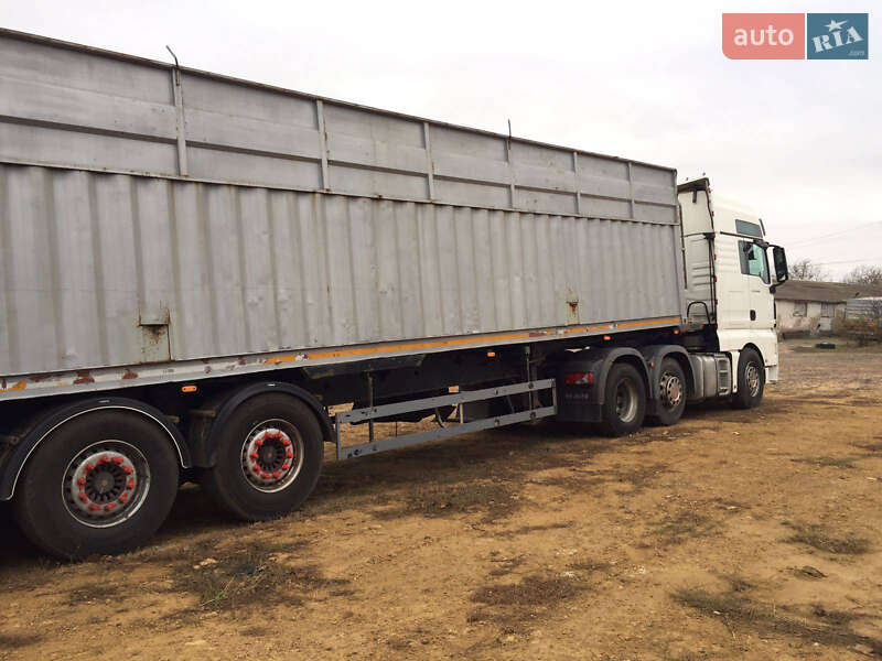 Контейнеровоз напівпричіп Krone SDP 27