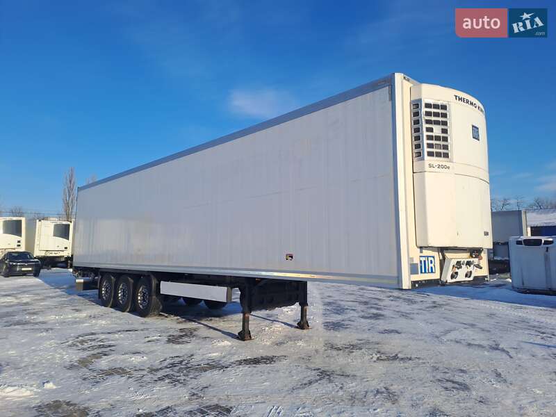 Рефрижератор напівпричіп Krone SDP