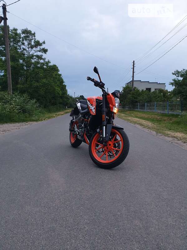 Мотоцикл Многоцелевой (All-round) KTM 200