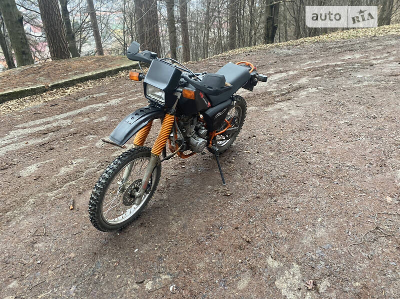 Мотоцикл Кросс KTM 250