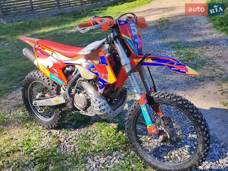 KTM 300