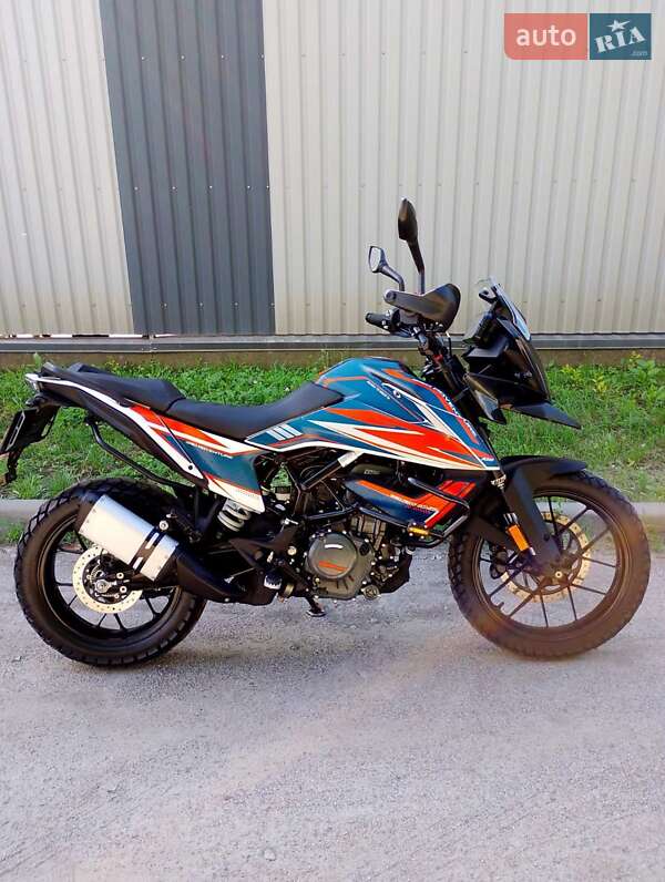 Мотоцикл Спорт-туризм KTM 390 Adventure