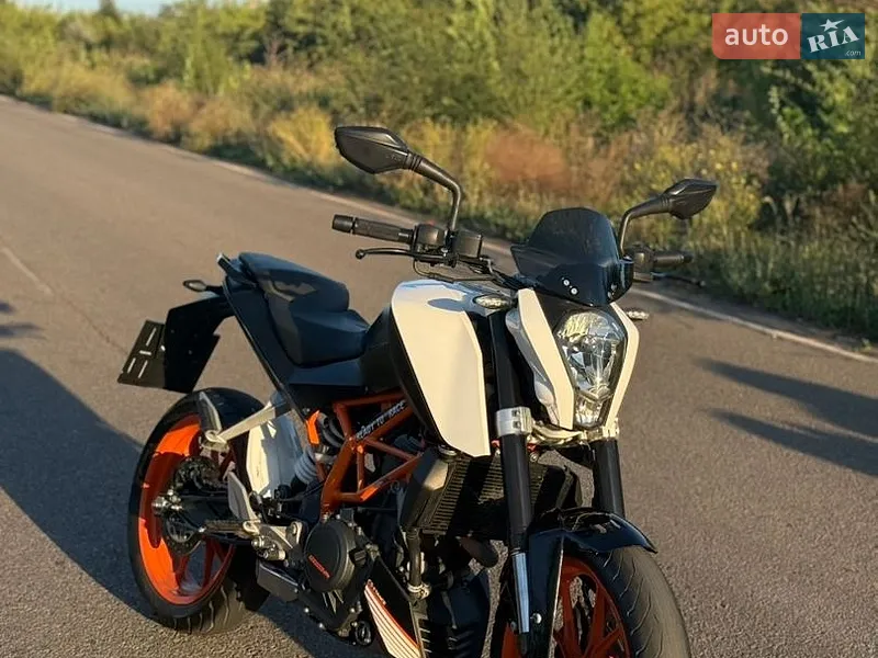 KTM 390 Duke 2016