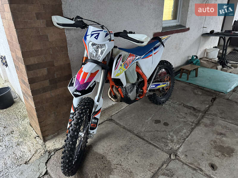 Мотоцикл Внедорожный (Enduro) KTM 450