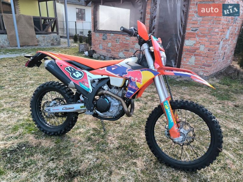 Мото KTM 500 XCF-W