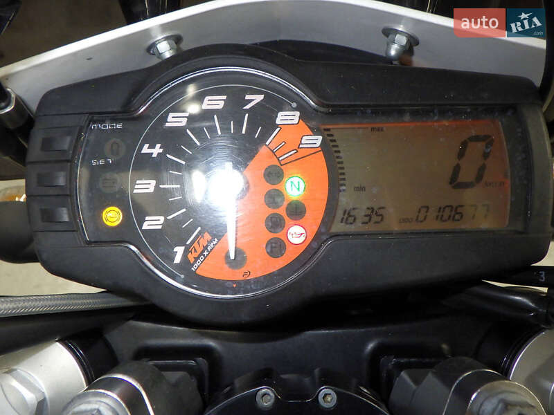 Мото KTM 690 Enduro R