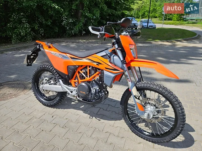 KTM 690 Enduro 2024