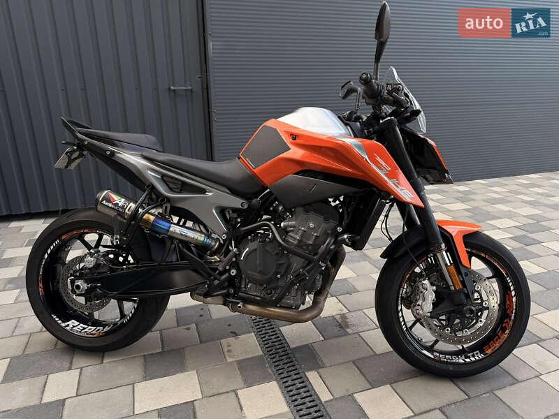 KTM 790 Duke