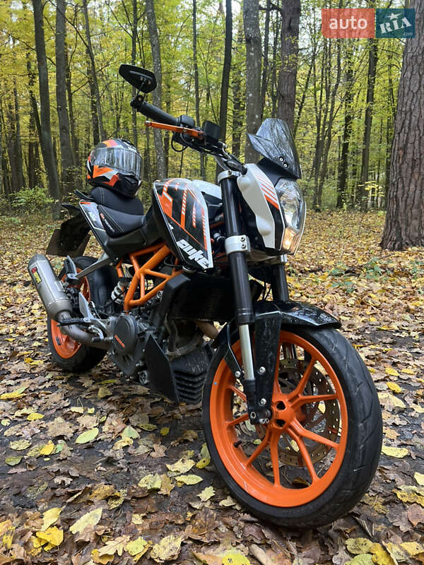 KTM Duke