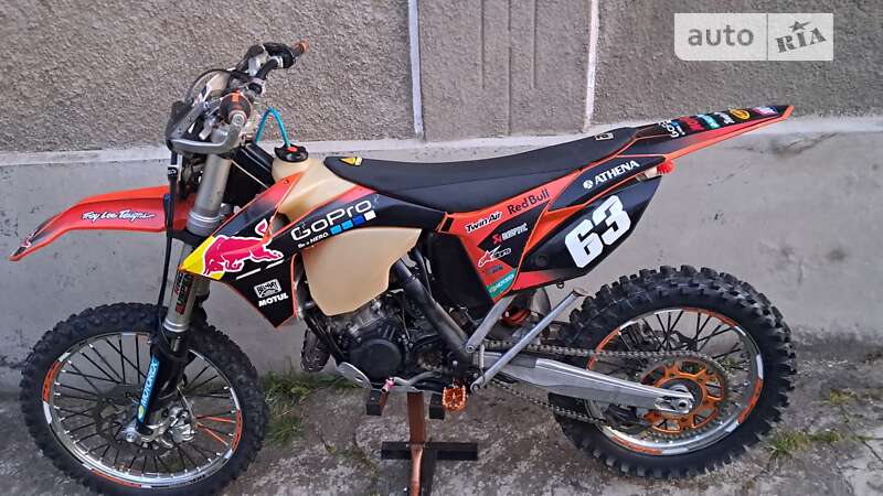 Мотоцикл Внедорожный (Enduro) KTM EXC 125