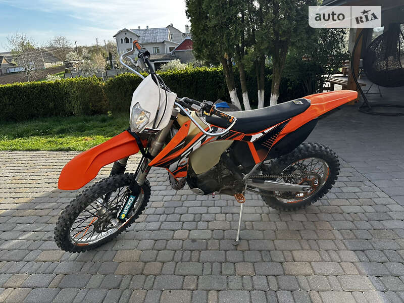 Мотоцикл Кросс KTM EXC 125