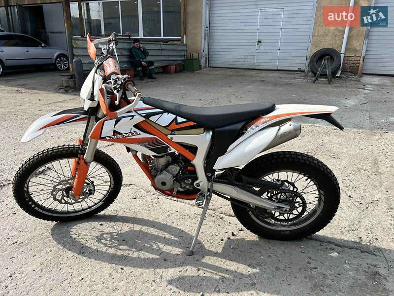 Мотоцикл Кросс KTM Freeride