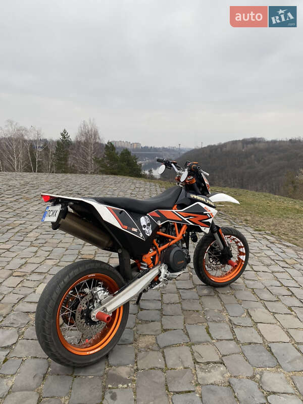 KTM SMC 690R