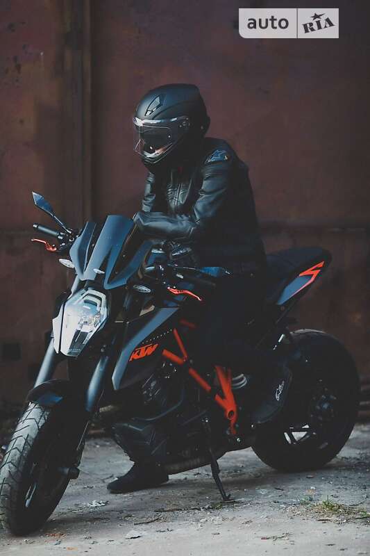 Спортбайк KTM Super Duke 1290