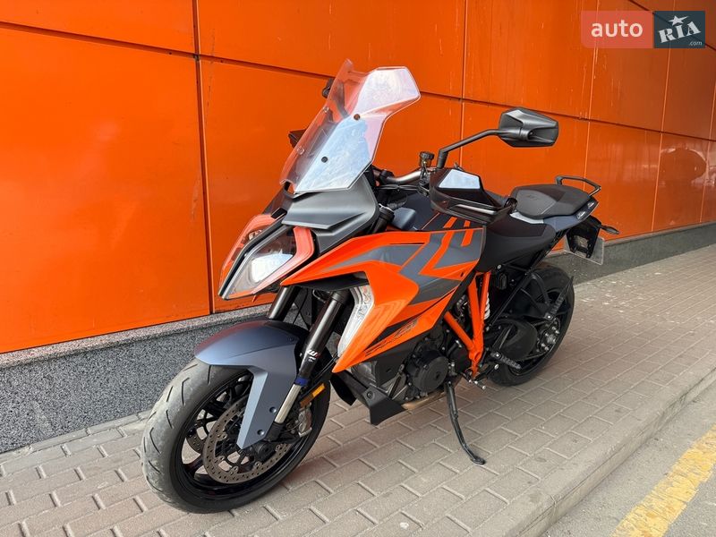Мотоцикл Багатоцільовий (All-round) KTM Super Duke 1290