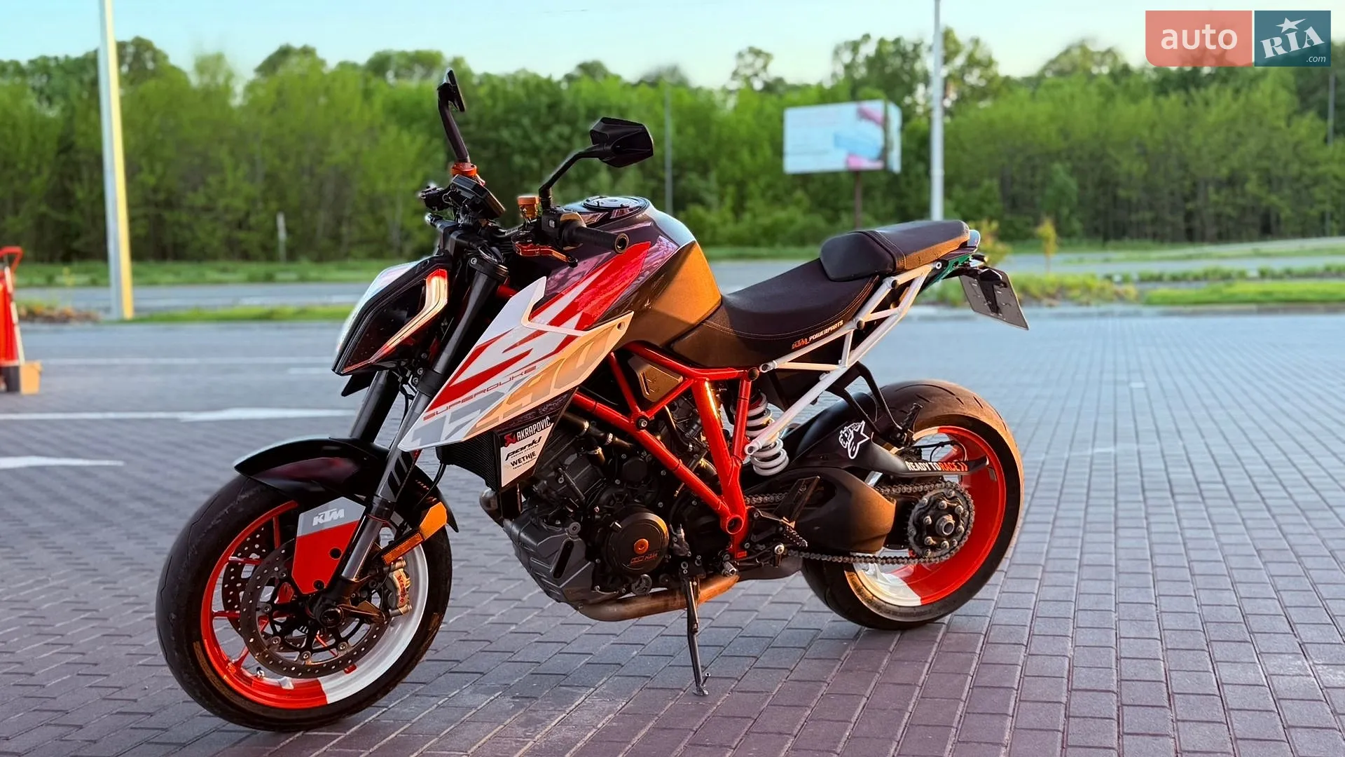 KTM Super Duke 1290 2017 VIN VBKV39401FM919677 фото оголошення 9 з 24