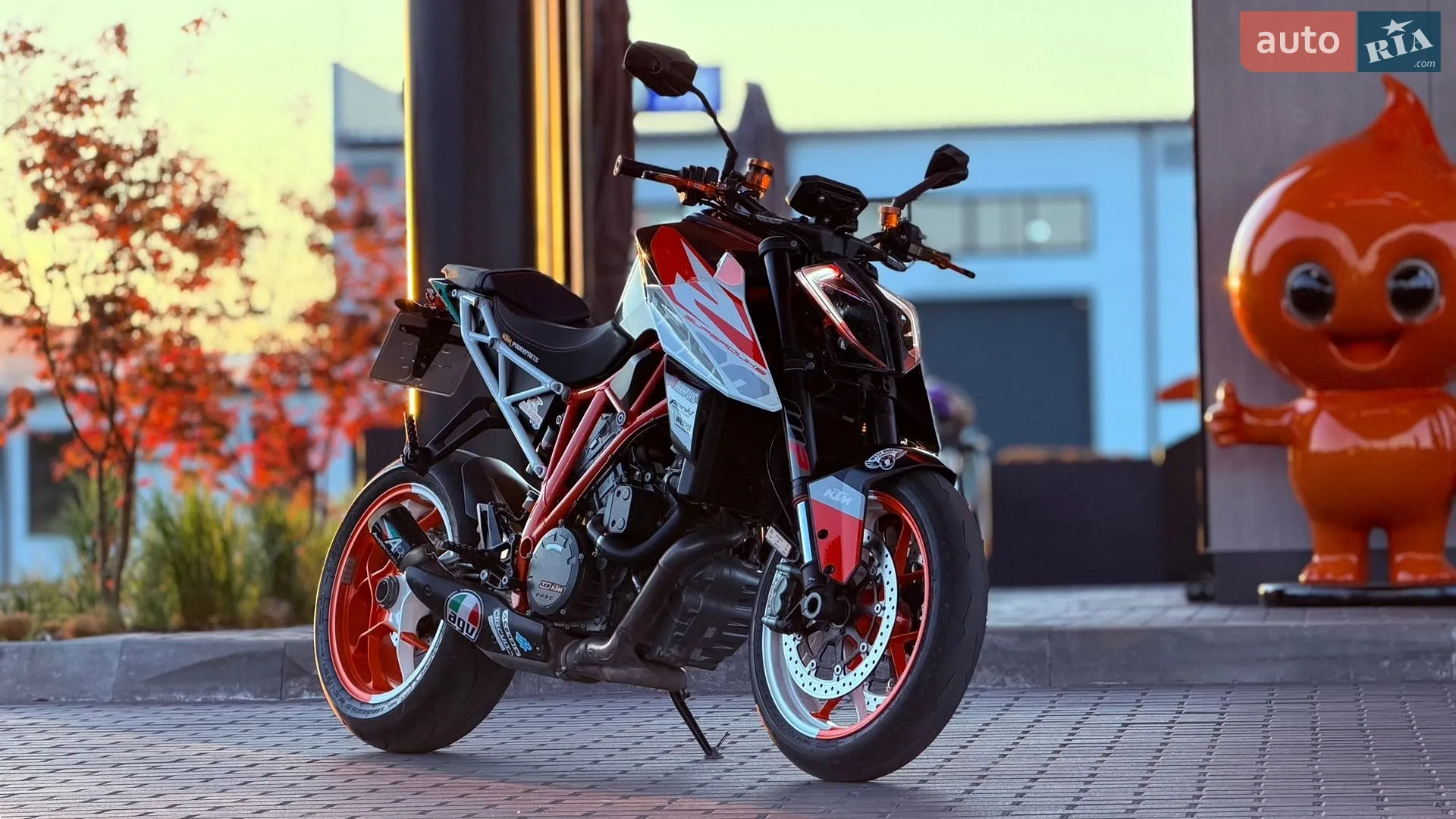 KTM Super Duke 1290 2017 VIN VBKV39401FM919677 фото оголошення 13 з 24