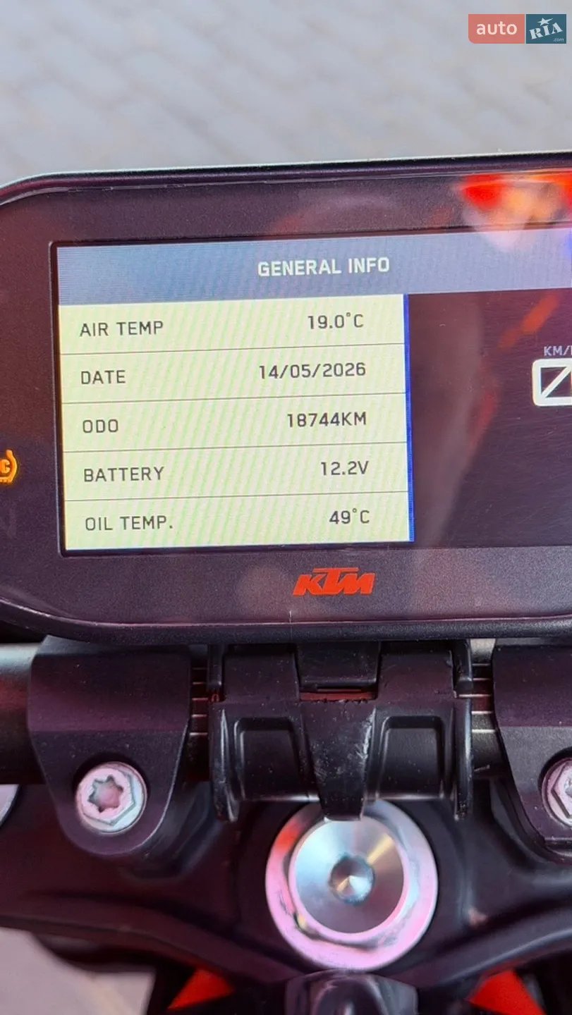 KTM Super Duke 1290 2017 VIN VBKV39401FM919677 фото оголошення 21 з 24