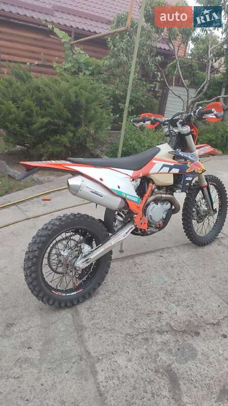 Мотоцикл Внедорожный (Enduro) KTM SX-F 450
