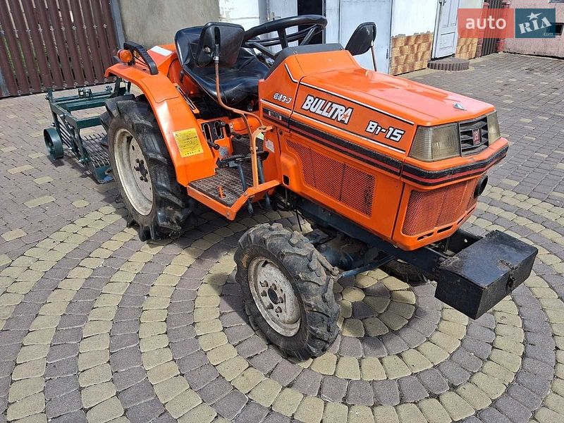 Kubota B
