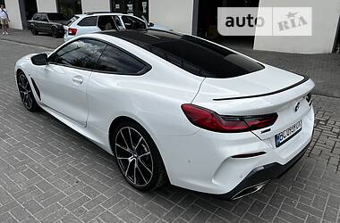 Характеристики BMW 8 Series Купе