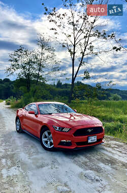 Характеристики Ford Mustang Купе