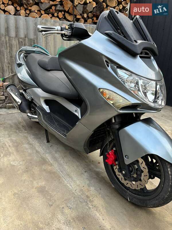 Kymco Xciting