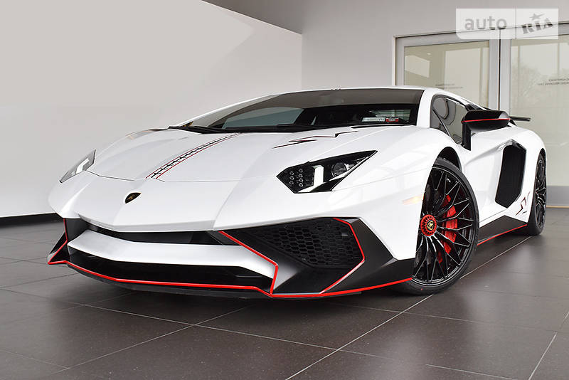 Lamborghini Aventador 2017 года