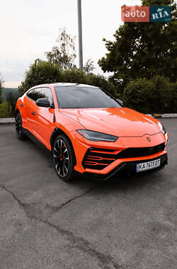 Внедорожник / Кроссовер Lamborghini Urus 2019 в Киеве