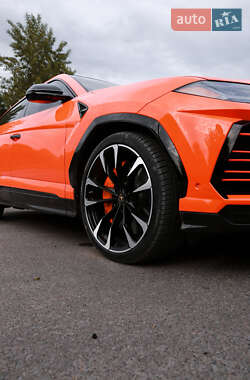 Внедорожник / Кроссовер Lamborghini Urus 2019 в Киеве