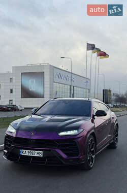 Lamborghini Urus  2020