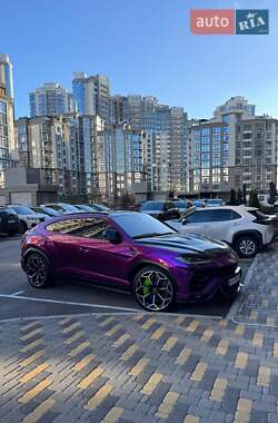 Lamborghini Urus  2020