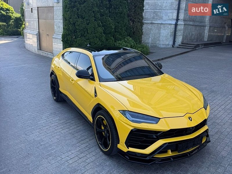 Позашляховик / Кросовер Lamborghini Urus 2019 в Києві