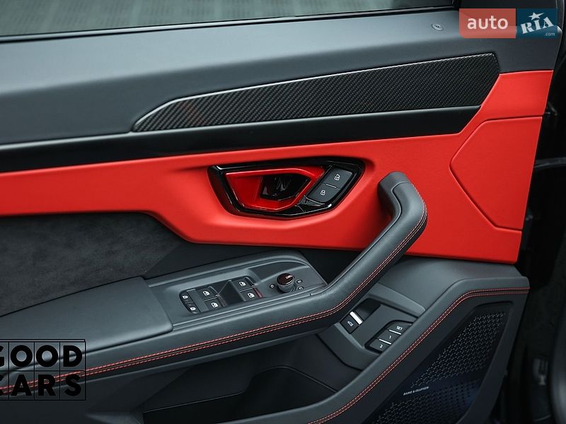 Позашляховик / Кросовер Lamborghini Urus 2024 в Одесі
