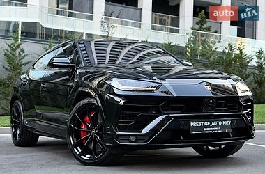 Позашляховик / Кросовер Lamborghini Urus 2020 в Києві фото 3 Позашляховик / Кросовер Lamborghini Urus 2020 в Києві