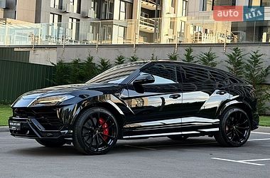Позашляховик / Кросовер Lamborghini Urus 2020 в Києві фото 10 Позашляховик / Кросовер Lamborghini Urus 2020 в Києві
