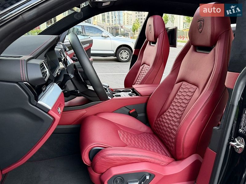 Позашляховик / Кросовер Lamborghini Urus 2020 в Києві фото 42 Позашляховик / Кросовер Lamborghini Urus 2020 в Києві