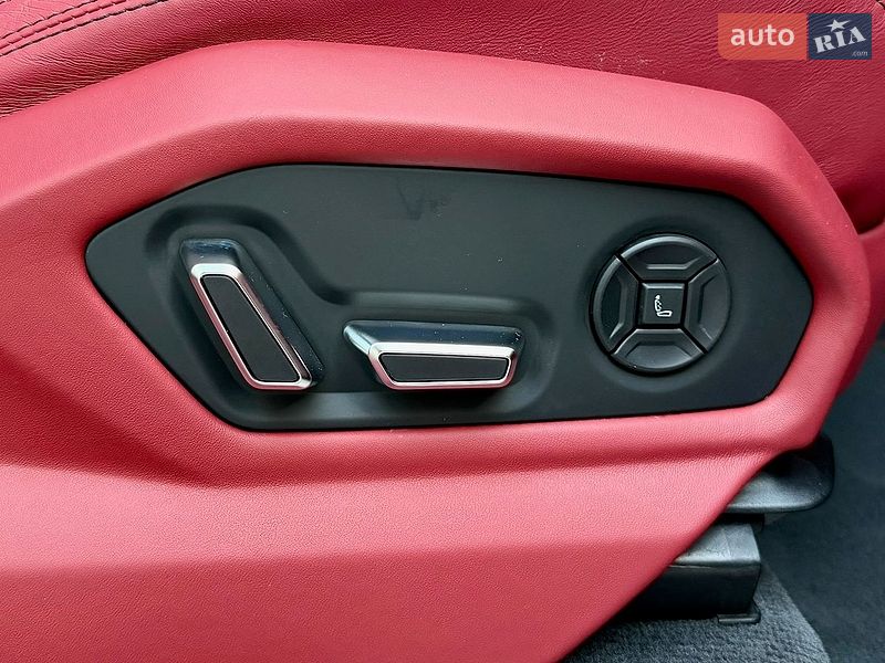 Позашляховик / Кросовер Lamborghini Urus 2020 в Києві фото 51 Позашляховик / Кросовер Lamborghini Urus 2020 в Києві