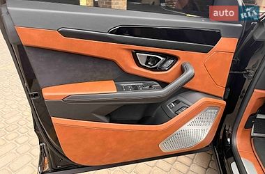 Позашляховик / Кросовер Lamborghini Urus 2021 в Львові