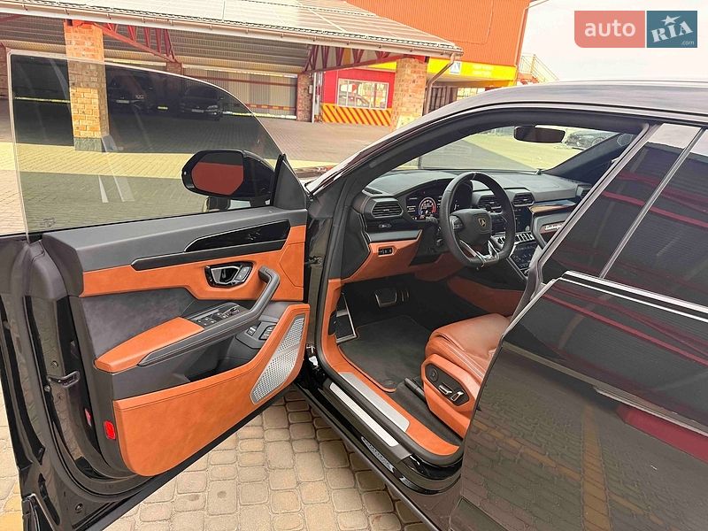 Позашляховик / Кросовер Lamborghini Urus 2021 в Львові