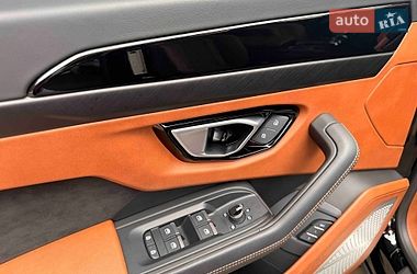 Позашляховик / Кросовер Lamborghini Urus 2021 в Львові