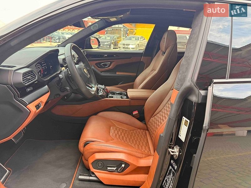 Позашляховик / Кросовер Lamborghini Urus 2021 в Львові