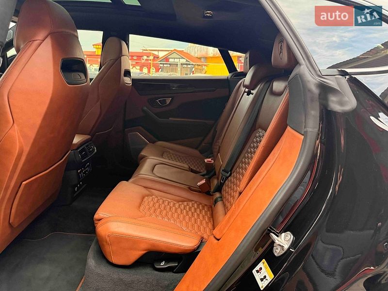 Позашляховик / Кросовер Lamborghini Urus 2021 в Львові