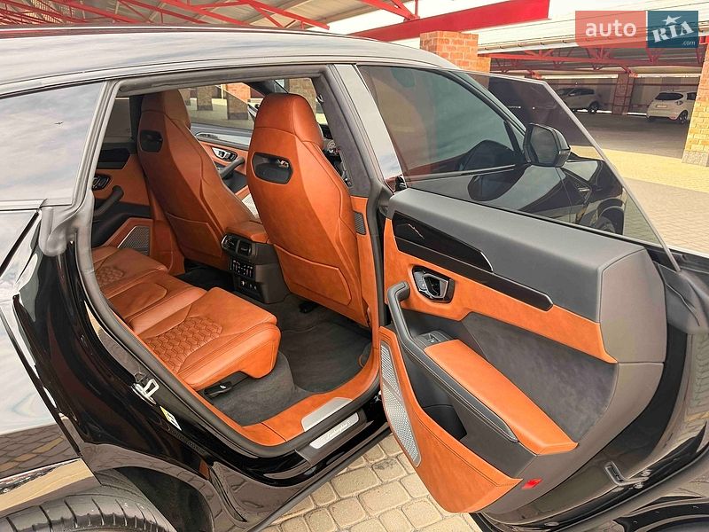 Позашляховик / Кросовер Lamborghini Urus 2021 в Львові
