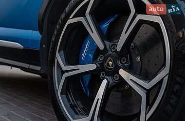 Внедорожник / Кроссовер Lamborghini Urus 2020 в Днепре