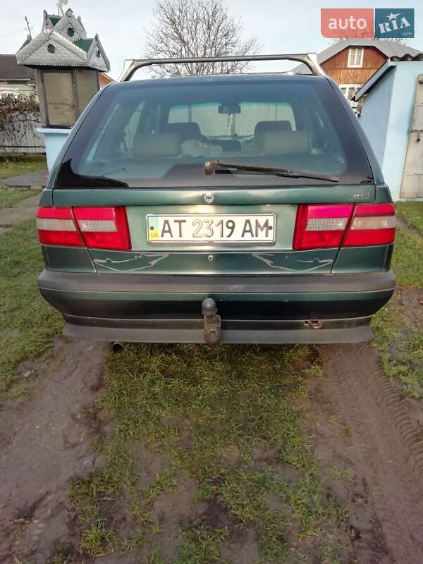 Хетчбек Lancia Dedra