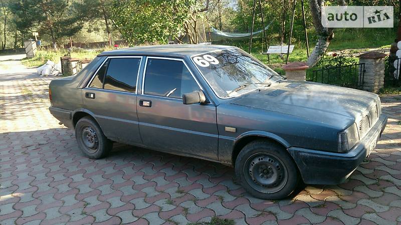 Lancia Prisma 1987 года