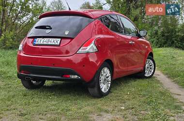 Lancia Ypsilon  2013