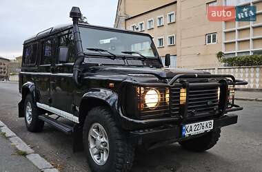 Land Rover Defender 2002
