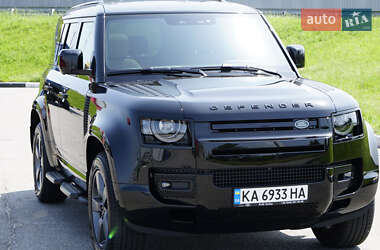 Land Rover Defender  2024